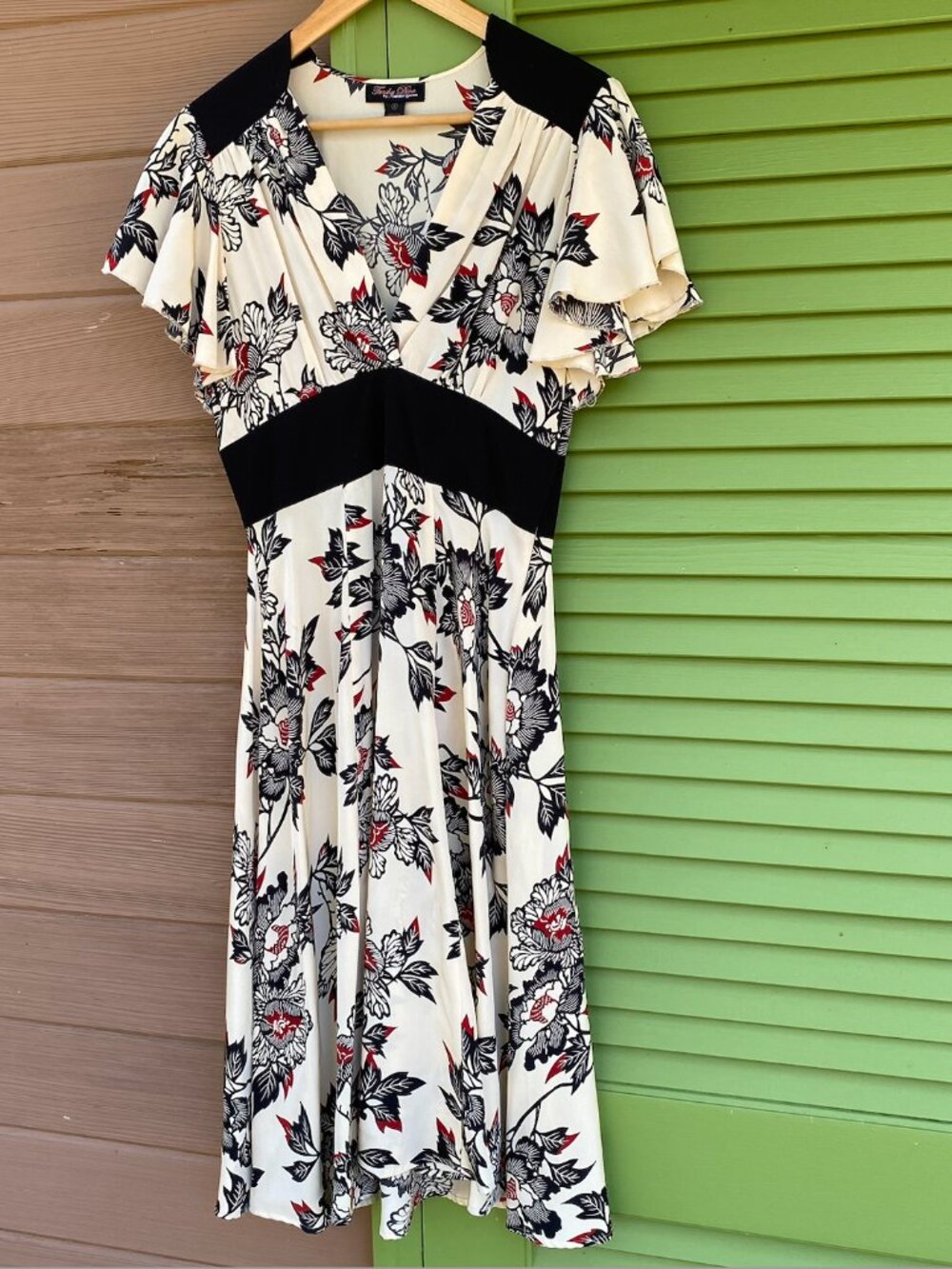 Trashy Diva by Candice Gwinn Retro 1940s Style Floral Silk Dress - Size 8